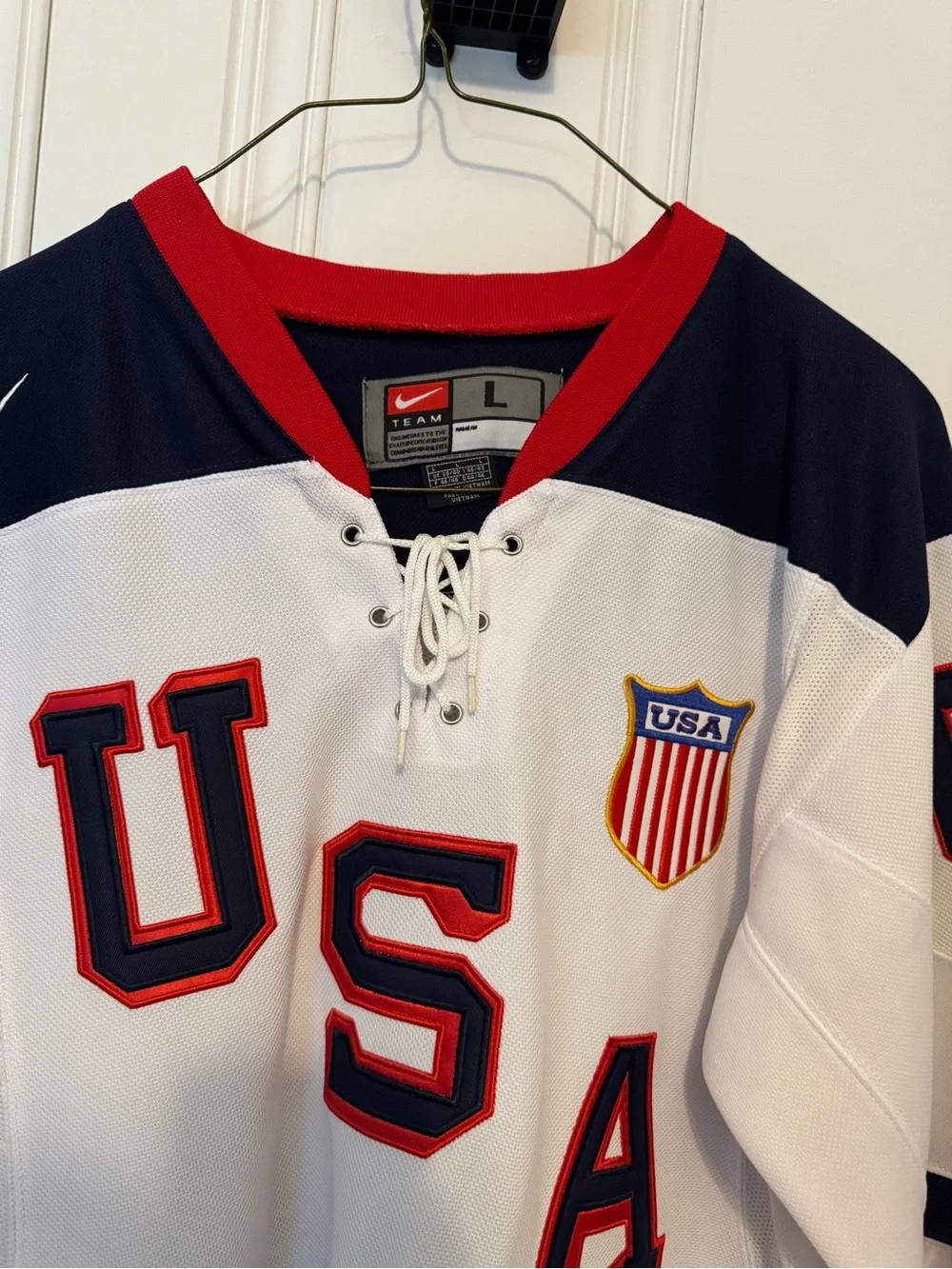 Team USA Nike Hockey Jersey — White, Size L Adult